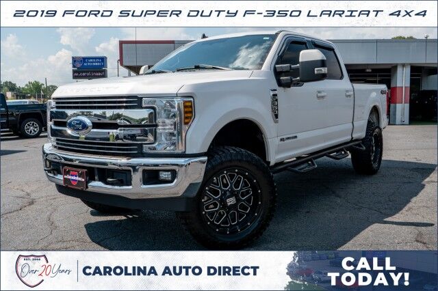 2019 Ford Super Duty F-350 LARIAT 4X4 / Wheels & Tires Upgrade / Diesel!