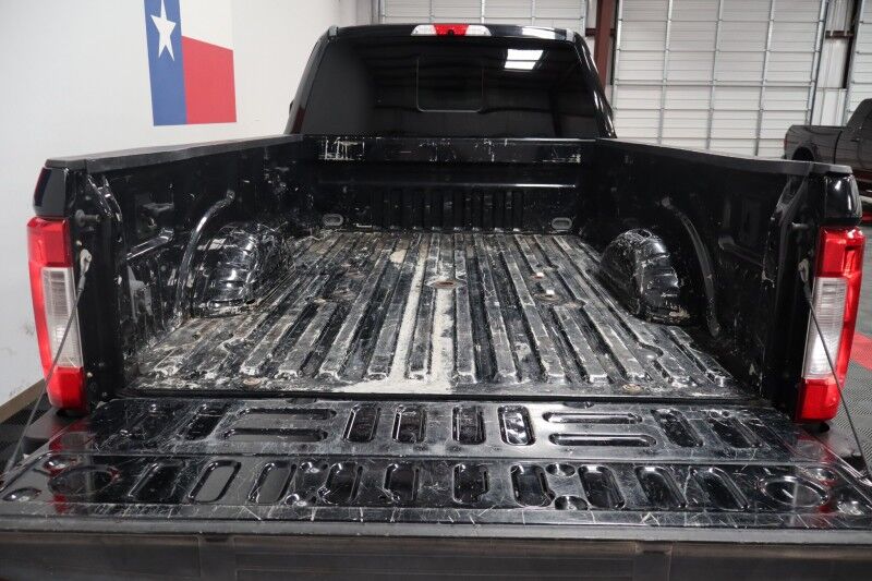 2019 Ford Super Duty F-350 LARIAT Dually Lifted 6.7L Diesel GPS Nav 37in Tires FREE WARRANTY Arlington TX