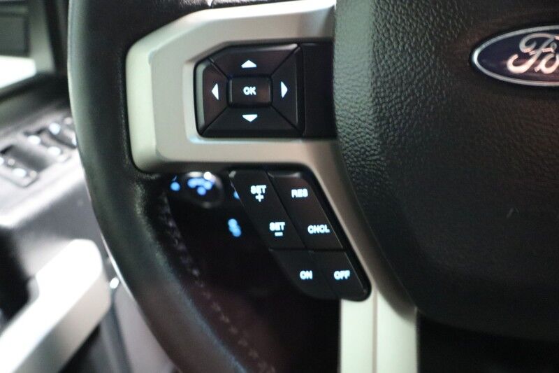 2019 Ford Super Duty F-350 LARIAT Dually Lifted 6.7L Diesel GPS Nav 37in Tires FREE WARRANTY Arlington TX