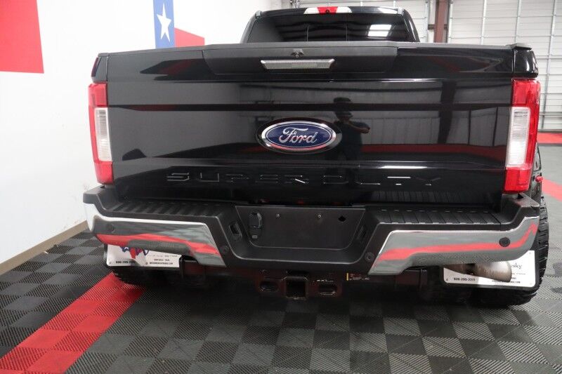 2019 Ford Super Duty F-350 LARIAT Dually Lifted 6.7L Diesel GPS Nav 37in Tires FREE WARRANTY Arlington TX