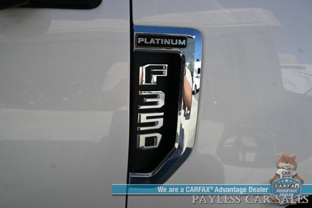 2019 Ford Super Duty F-350 Platinum / 4X4 / FX4 / Ultimate Pkg / Auto Start / Crew Cab / Heated & Cooled Leather Seats / Heated Steering / Pano Sunroof / NAV / Adaptive Cruise & Blind Spot / Bluetooth / Bed Liner / 360 Cam / Tow Pkg Anchorage AK