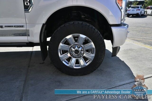 2019 Ford Super Duty F-350 Platinum / 4X4 / FX4 / Ultimate Pkg / Auto Start / Crew Cab / Heated & Cooled Leather Seats / Heated Steering / Pano Sunroof / NAV / Adaptive Cruise & Blind Spot / Bluetooth / Bed Liner / 360 Cam / Tow Pkg Anchorage AK