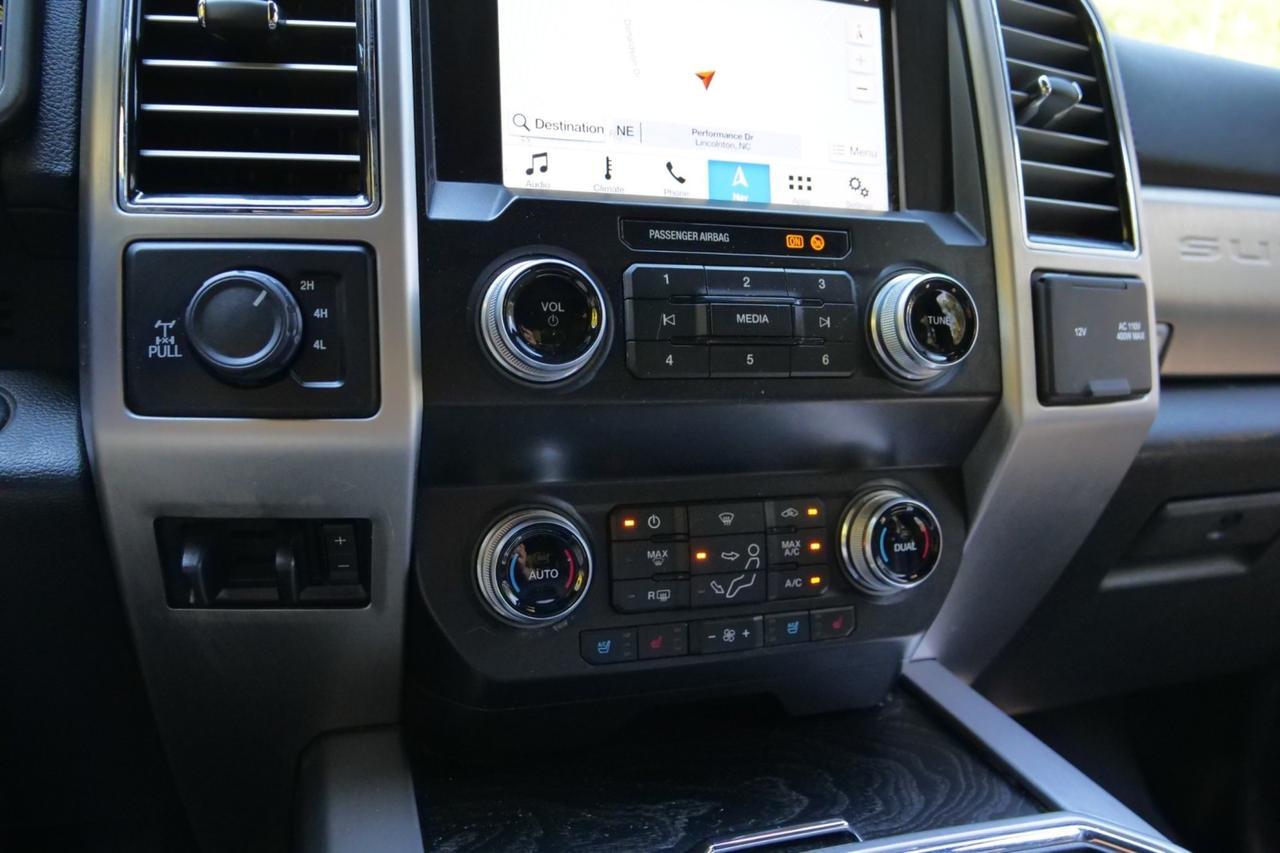 2019 Ford Super Duty F-350 Platinum 4X4 / Tire Upgrade / Diesel / Massage Seats High Point NC