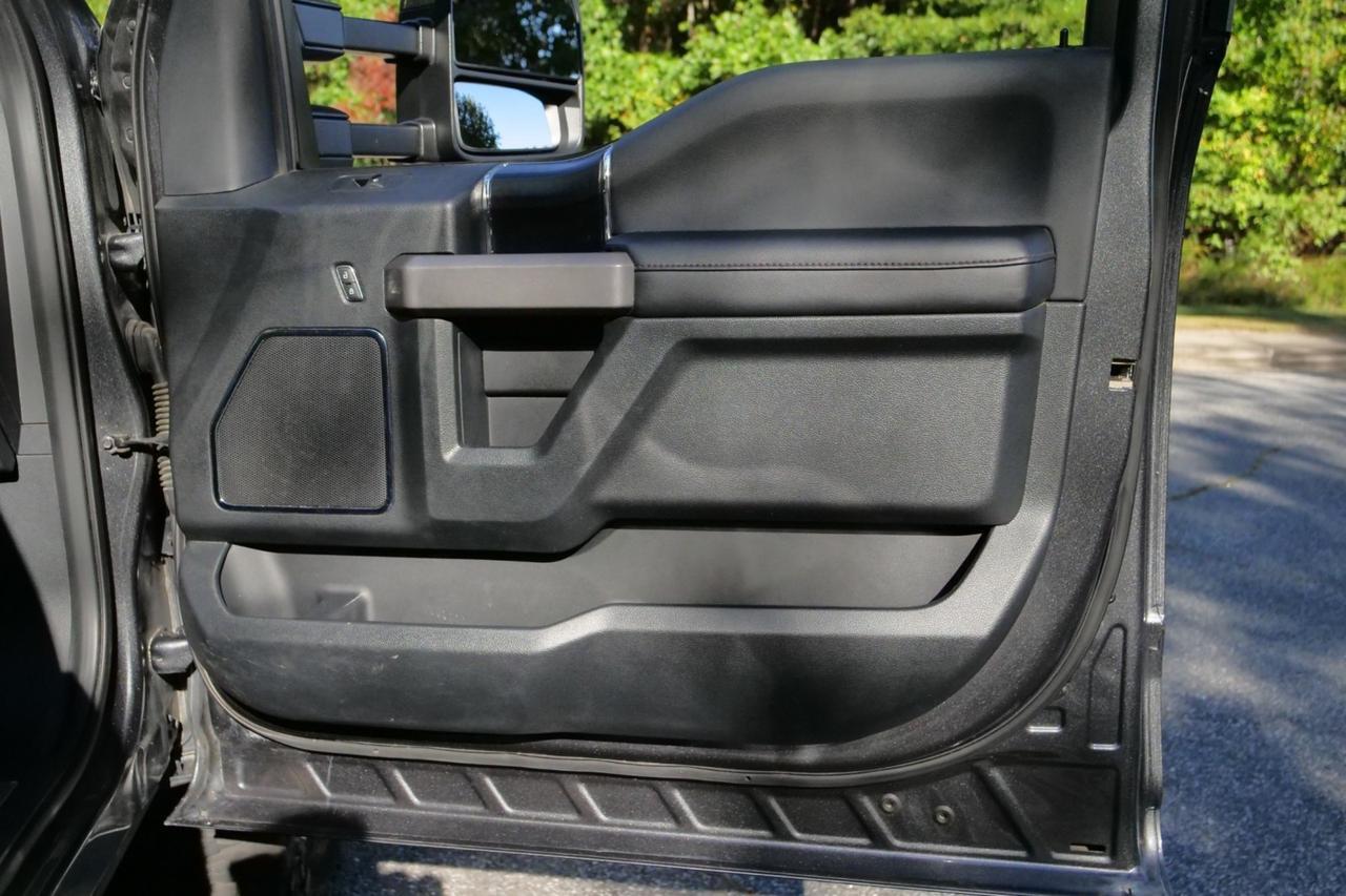 2019 Ford Super Duty F-350 Platinum 4X4 / Tire Upgrade / Diesel / Massage Seats High Point NC