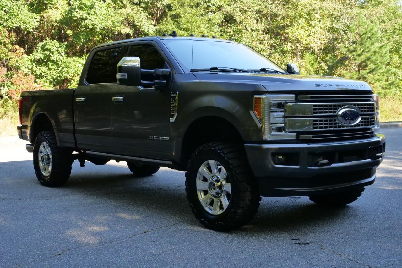 2019 Ford Super Duty F-350 Platinum 4X4 / Tire Upgrade / Diesel / Massage Seats High Point NC