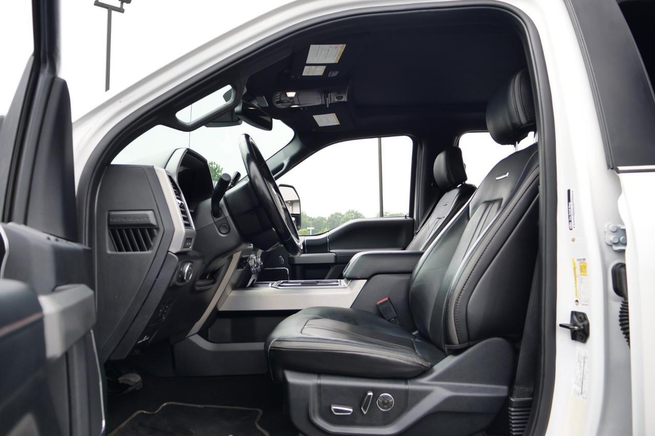 2019 Ford Super Duty F-350 Platinum 4X4 / Wheel & Tire Upgrade / 6.7L V8 Diesel! Lincolnton NC
