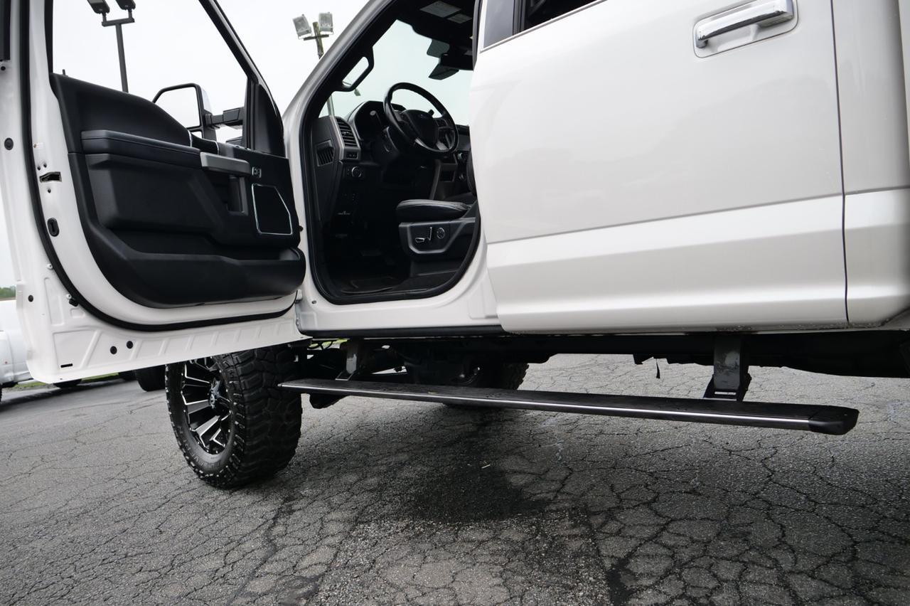 2019 Ford Super Duty F-350 Platinum 4X4 / Wheel & Tire Upgrade / 6.7L V8 Diesel! Lincolnton NC