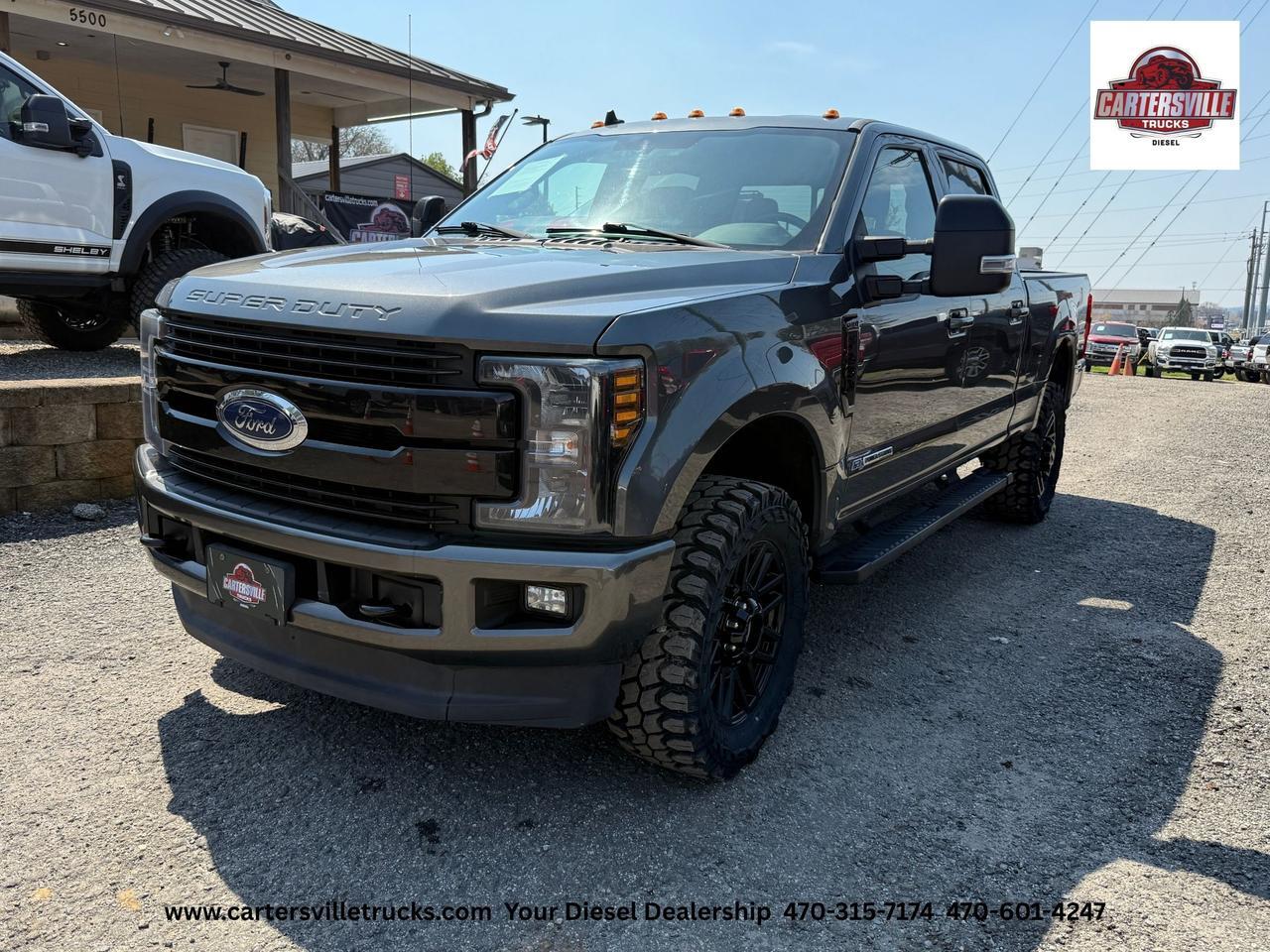 2019 Ford Super Duty F-350 SRW Lariat FX4 - SPORT PKG