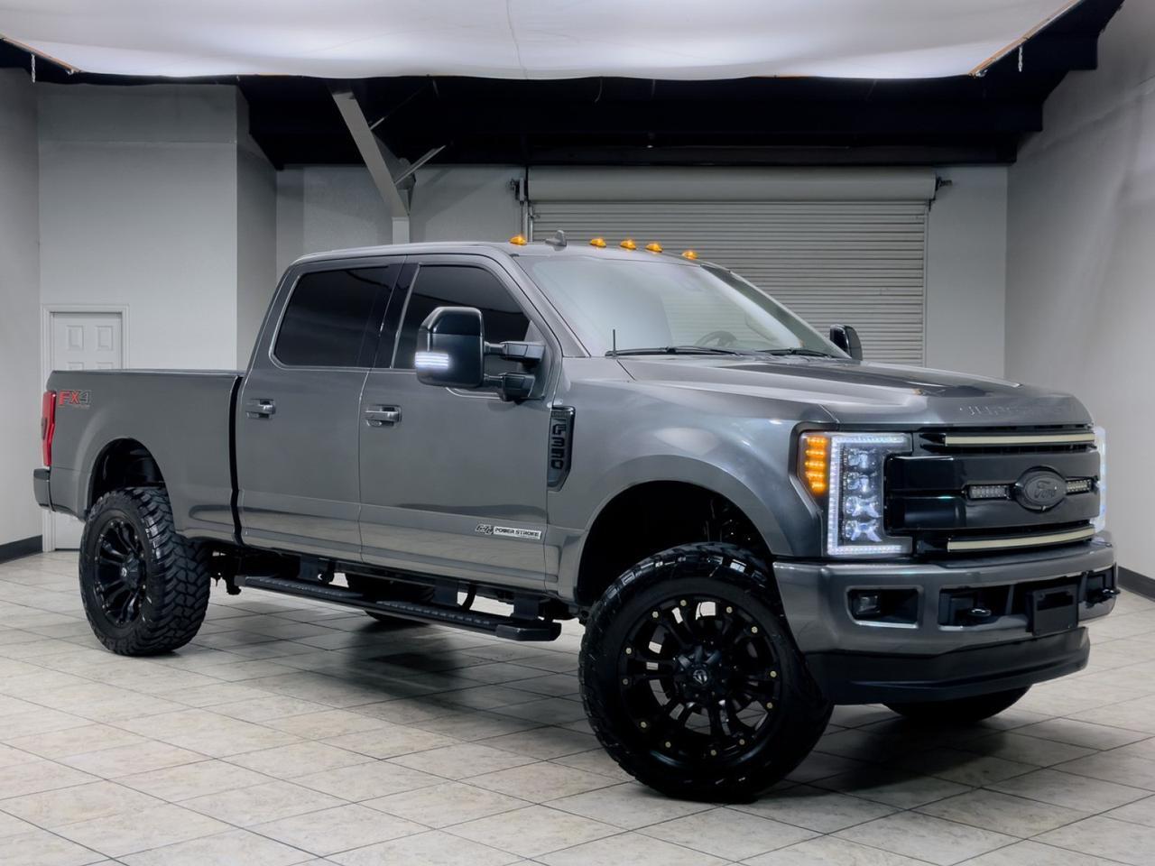 2019 Ford Super Duty F-350 SRW Lariat FX4 6.7L Power Stroke Diesel 4x4