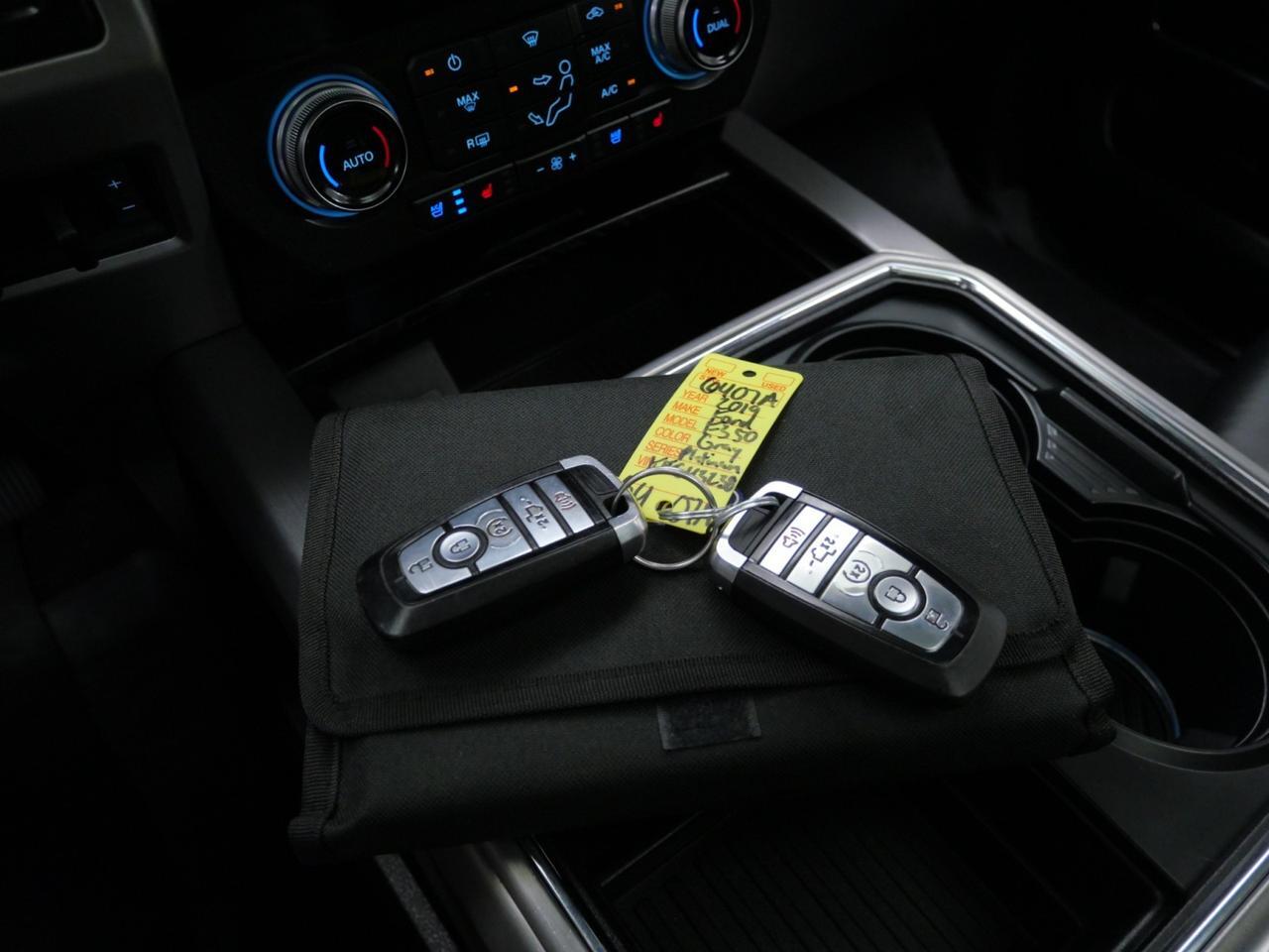 2019 Ford Super Duty F-350 SRW Platinum Ultimate 6.7L Power Stroke 4x4 Mansfield TX