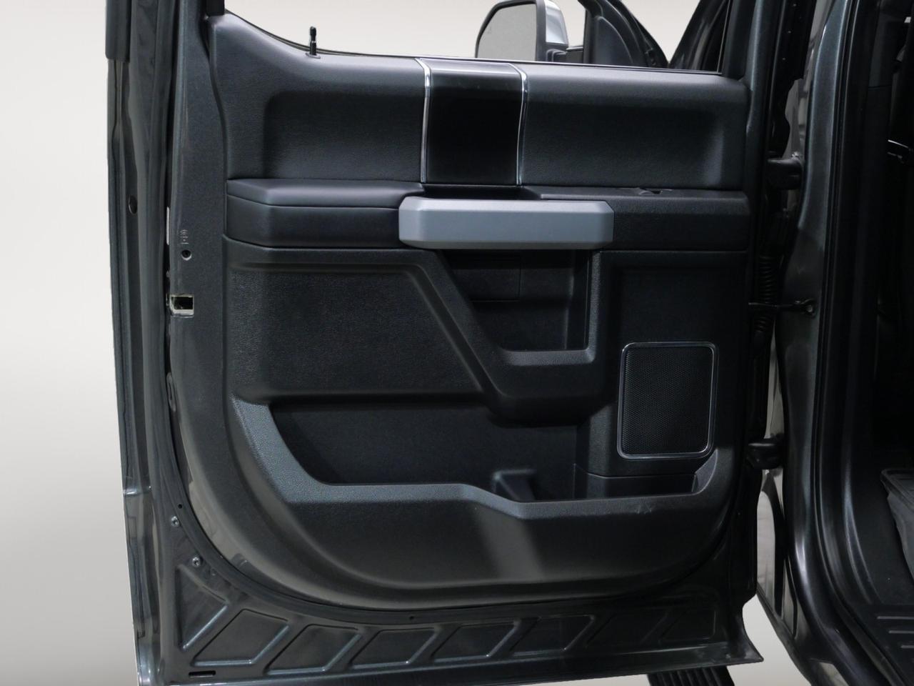 2019 Ford Super Duty F-350 SRW Platinum Ultimate 6.7L Power Stroke 4x4 Mansfield TX