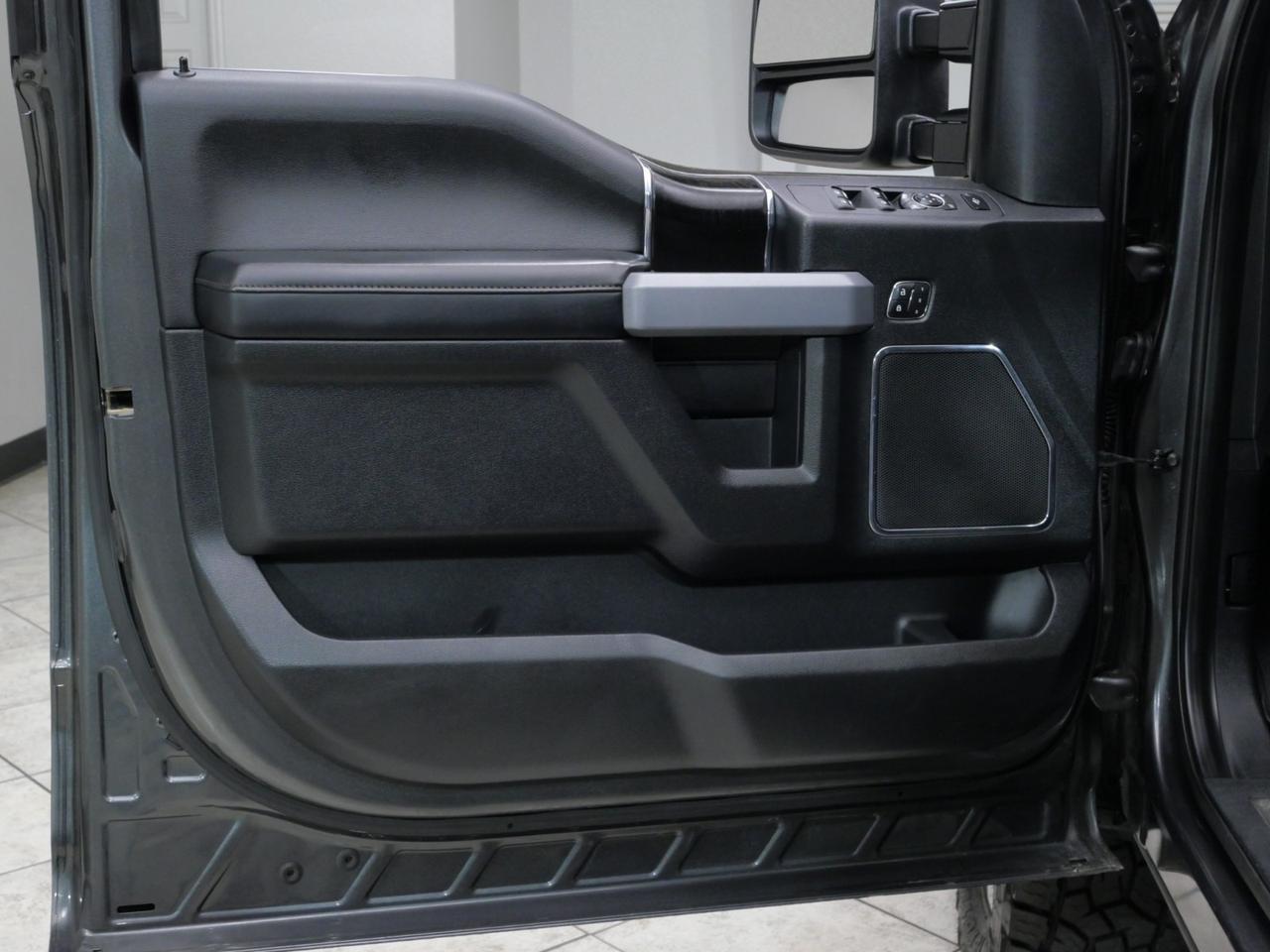 2019 Ford Super Duty F-350 SRW Platinum Ultimate 6.7L Power Stroke 4x4 Mansfield TX