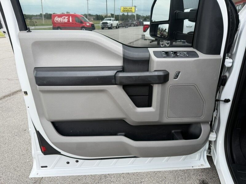 2019 Ford Super Duty F-350 SRW Utility XL Collinsville OK
