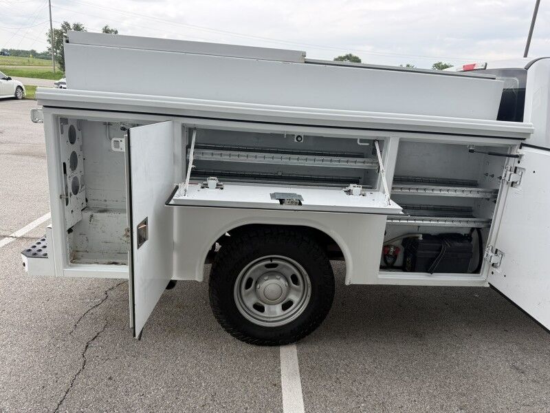 2019 Ford Super Duty F-350 SRW Utility XL Collinsville OK