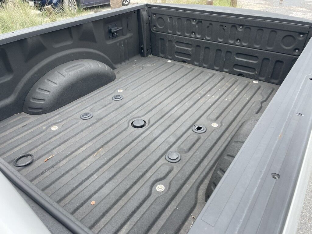 2019 Ford Super Duty F-350 SRW XL~ONLINE FINANCE~4X4~6.8' BED LENGTH~BLUETOOTH~CRUISE CONTROL~REARVIEW CAMERA Sarasota FL