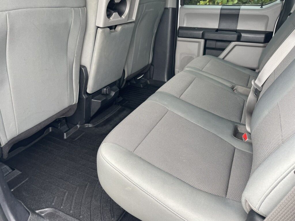 2019 Ford Super Duty F-350 SRW XL~ONLINE FINANCE~4X4~6.8' BED LENGTH~BLUETOOTH~CRUISE CONTROL~REARVIEW CAMERA Sarasota FL