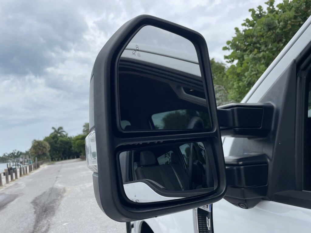 2019 Ford Super Duty F-350 SRW XL~ONLINE FINANCE~4X4~6.8' BED LENGTH~BLUETOOTH~CRUISE CONTROL~REARVIEW CAMERA Sarasota FL