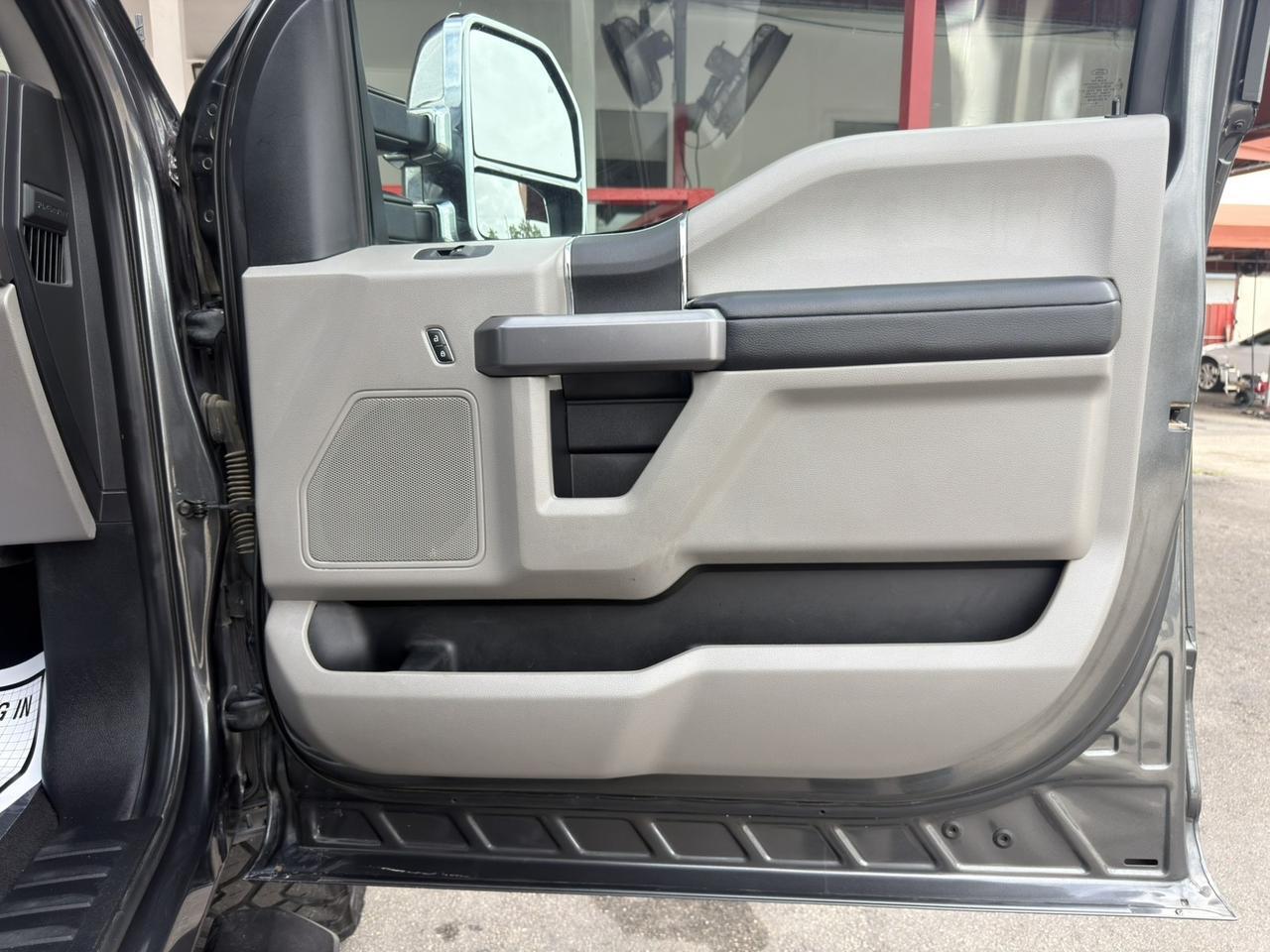 2019 Ford Super Duty F-350 SRW XLT Hollywood FL