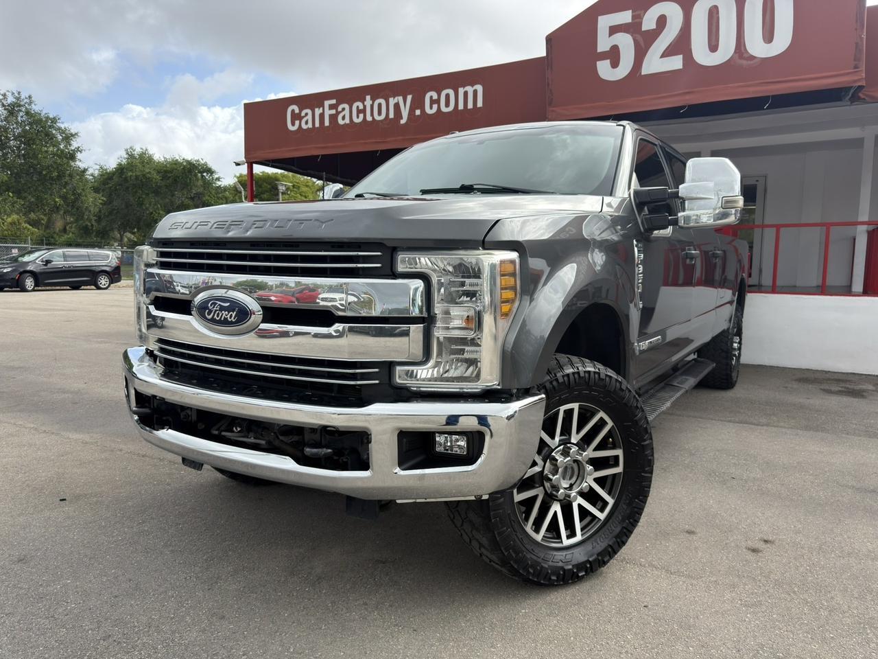 2019 Ford Super Duty F-350 SRW XLT