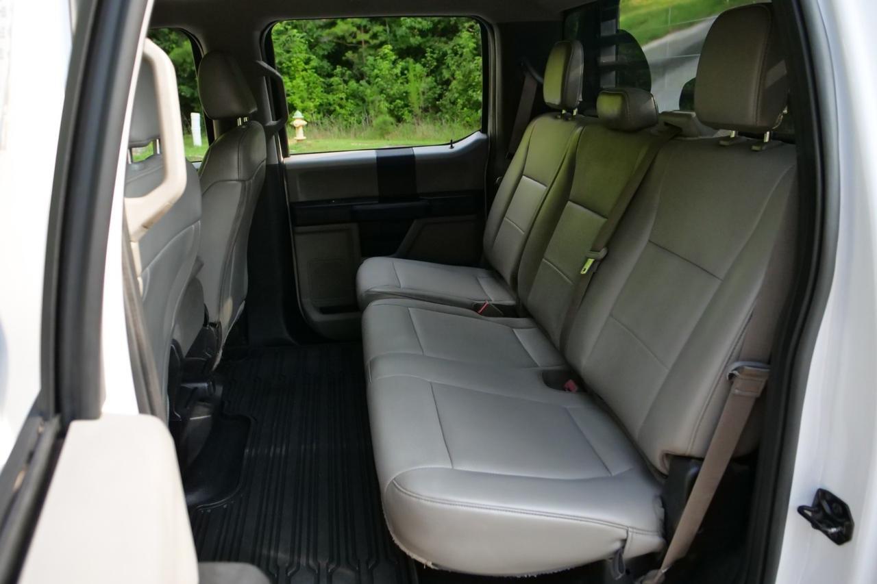 2019 Ford Super Duty F-350 XL 4X4 / DRW / HILLSBORO G1 STEEL FLAT BED! Lincolnton NC