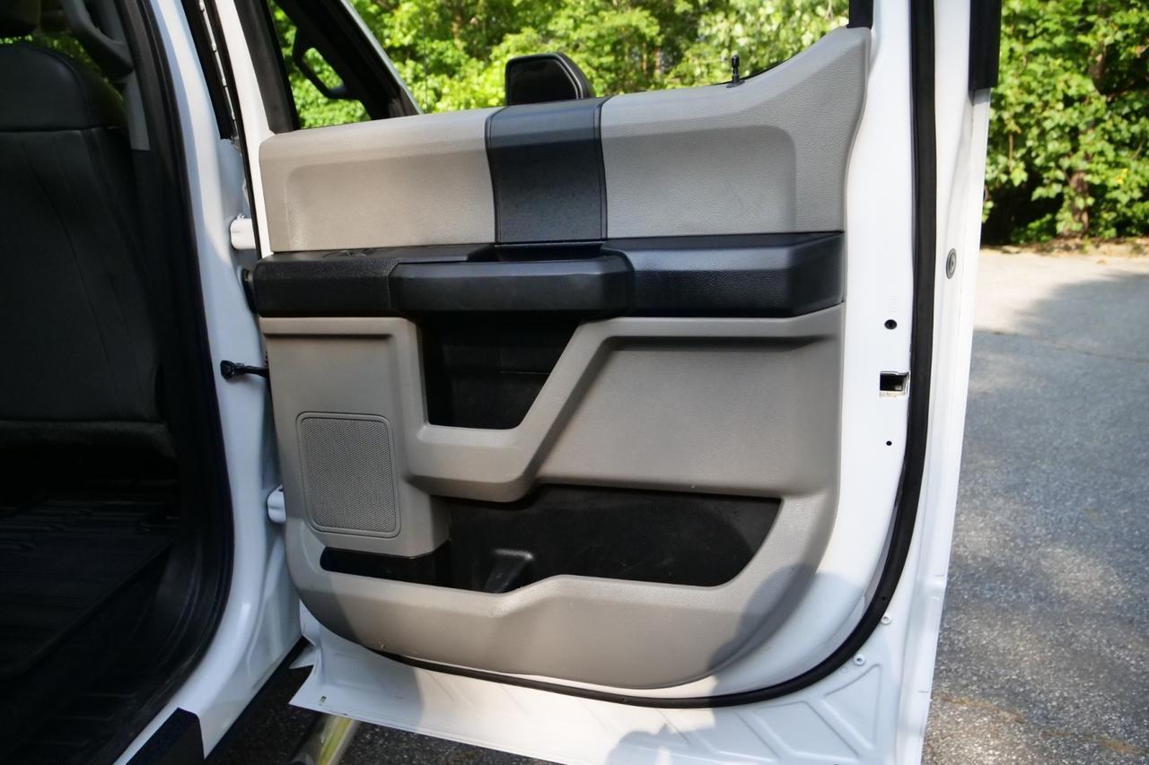 2019 Ford Super Duty F-350 XL 4X4 / DRW / HILLSBORO G1 STEEL FLAT BED! Lincolnton NC