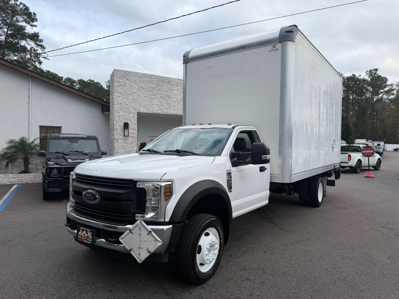 2019 Ford Super Duty F-450 DRW XL 2WD Reg Cab 205" WB 120" CA