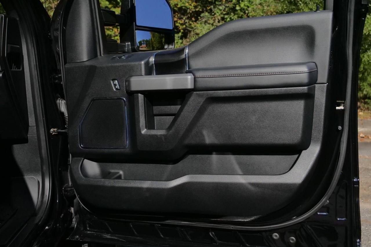 2019 Ford Super Duty F-450 Platinum 4X4 / DRW / Ultimate Package / 6.7L V8 Diesel Lincolnton NC