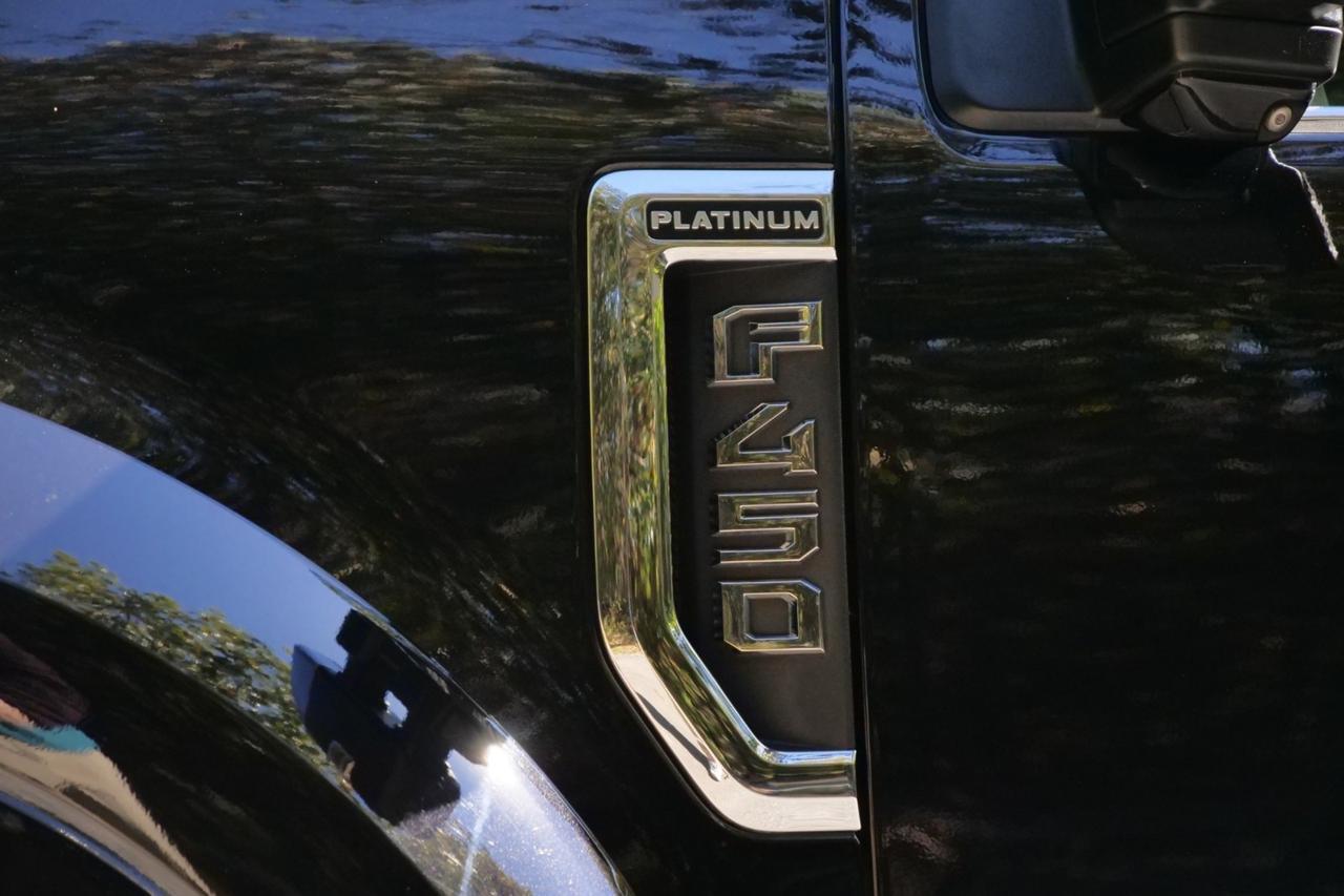 2019 Ford Super Duty F-450 Platinum 4X4 / DRW / Ultimate Package / 6.7L V8 Diesel Lincolnton NC