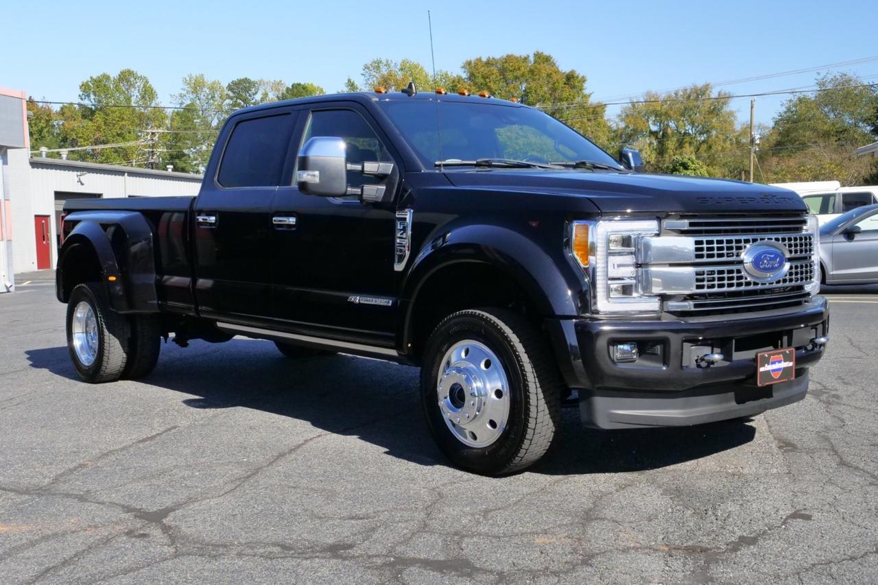 2019 Ford Super Duty F-450 Platinum 4X4 / DRW / Ultimate Package / 6.7L V8 Diesel Lincolnton NC