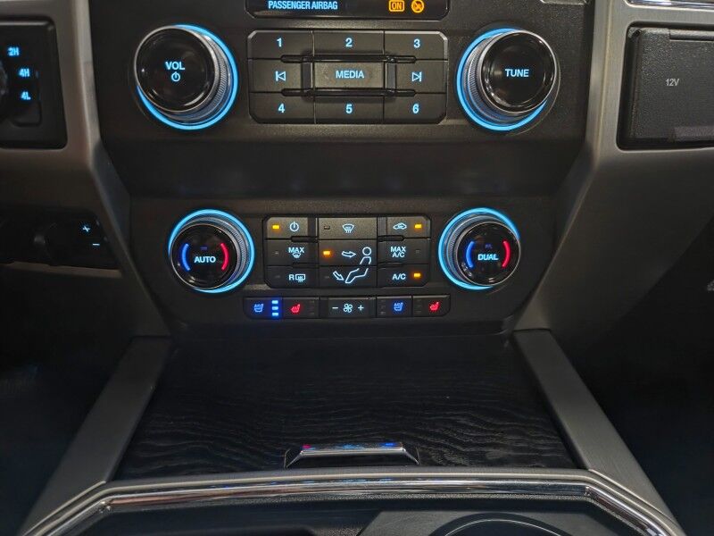2019 Ford Super Duty F-450 Platinum Ultimate 6.7L Diesel Dually GPS Camera Sunroof FREE WARRANTY Arlington TX