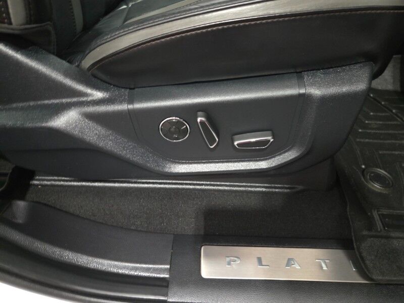 2019 Ford Super Duty F-450 Platinum Ultimate 6.7L Diesel Dually GPS Camera Sunroof FREE WARRANTY Arlington TX