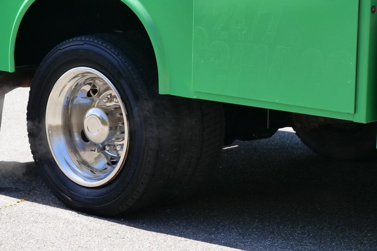 2019 Ford Super Duty F-450 XL 4X4 / DRW / READING Service Body / V10! Lincolnton NC