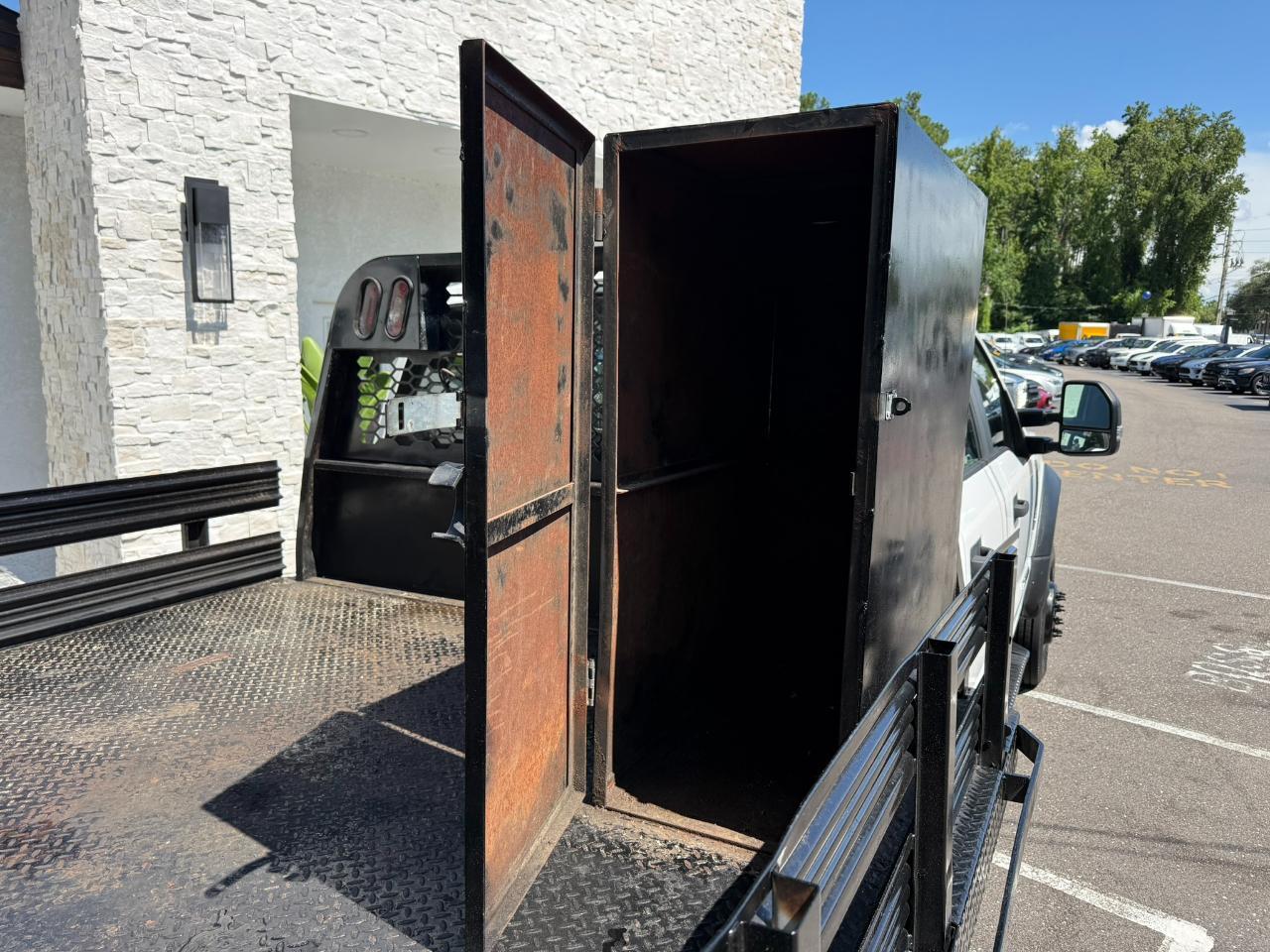 2019 Ford Super Duty F-550 DRW XL 4WD Crew Cab 203" WB 84" CA Jacksonville FL