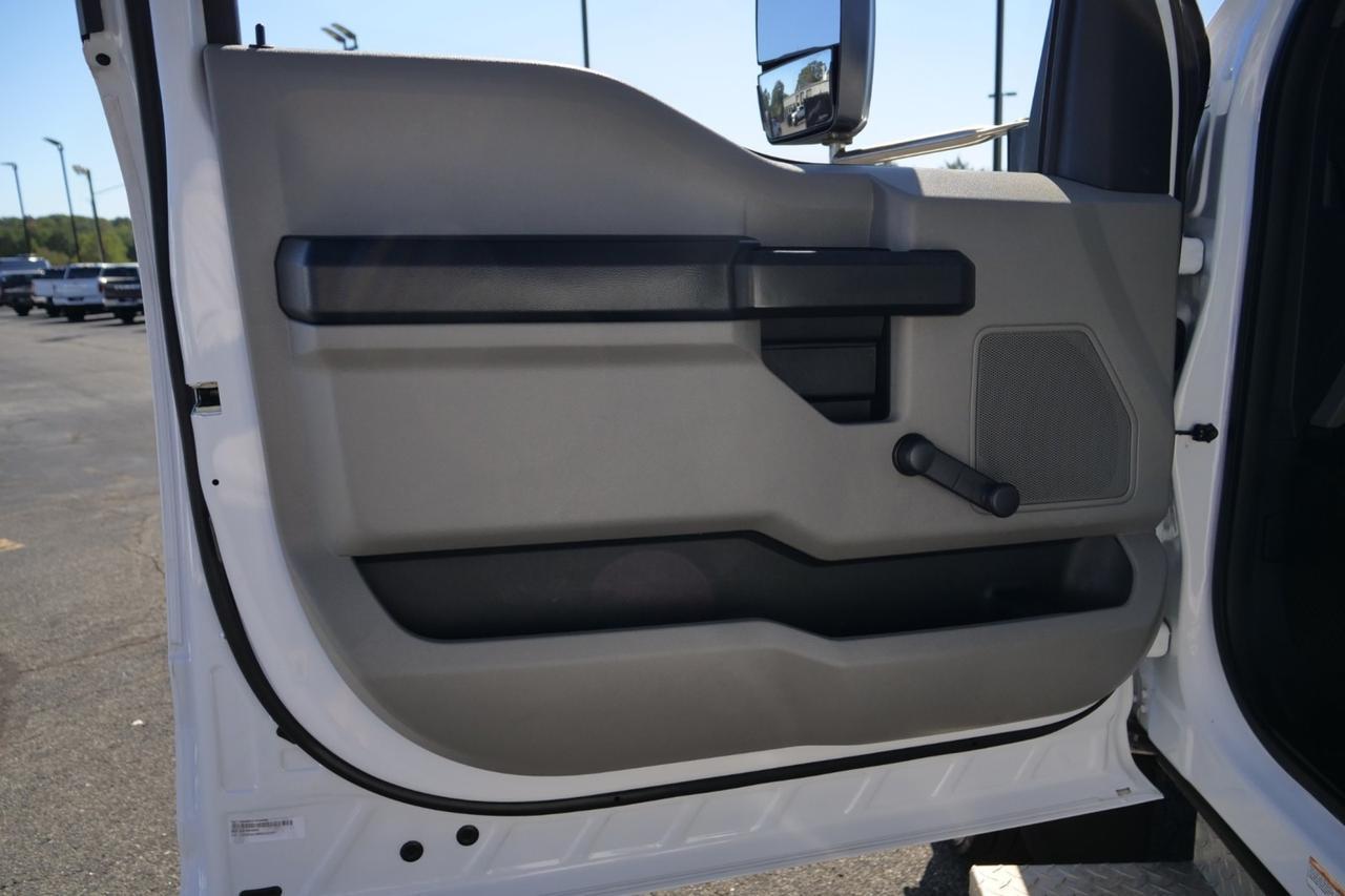 2019 Ford Super Duty F-550 XL / DRW / Glaval Entourage Handicap Shuttle Bus Lincolnton NC
