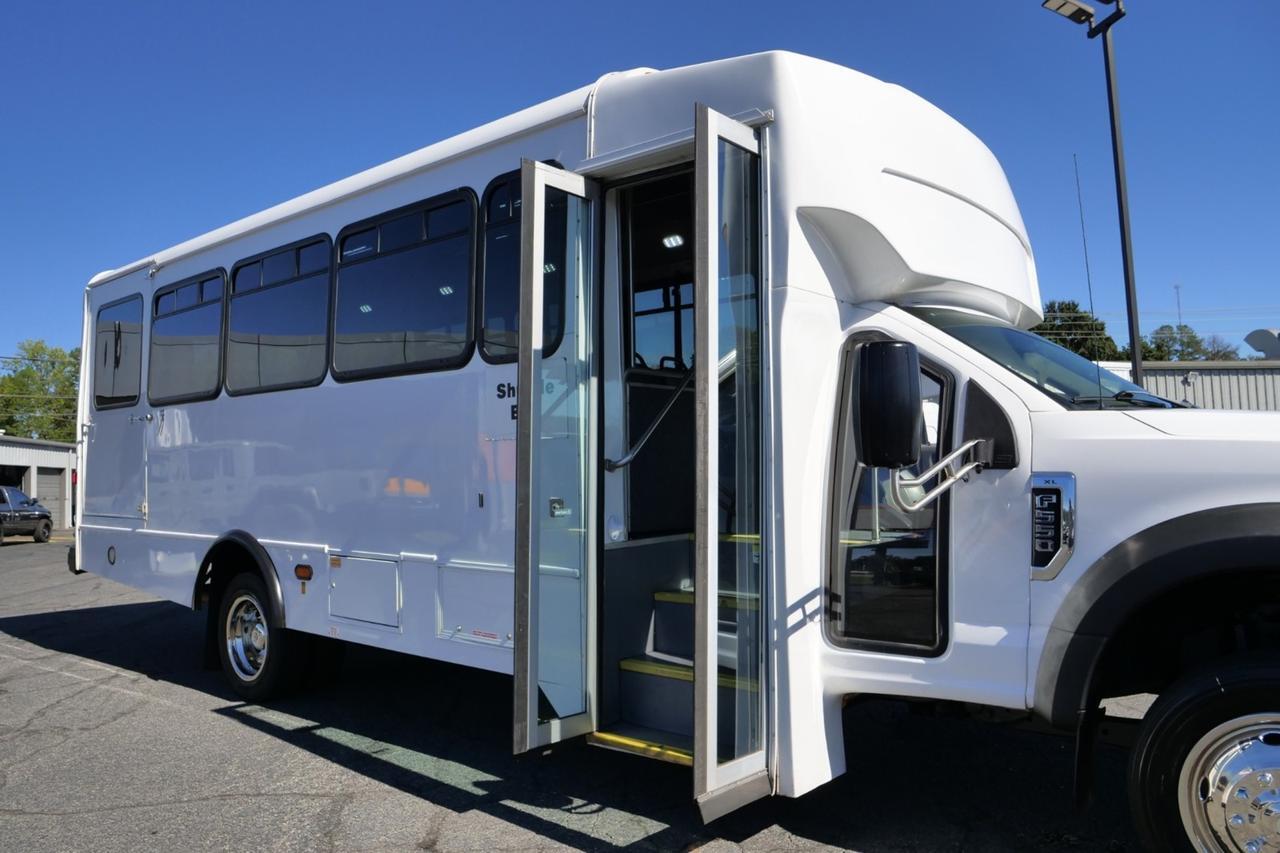 2019 Ford Super Duty F-550 XL / DRW / Glaval Entourage Handicap Shuttle Bus Lincolnton NC