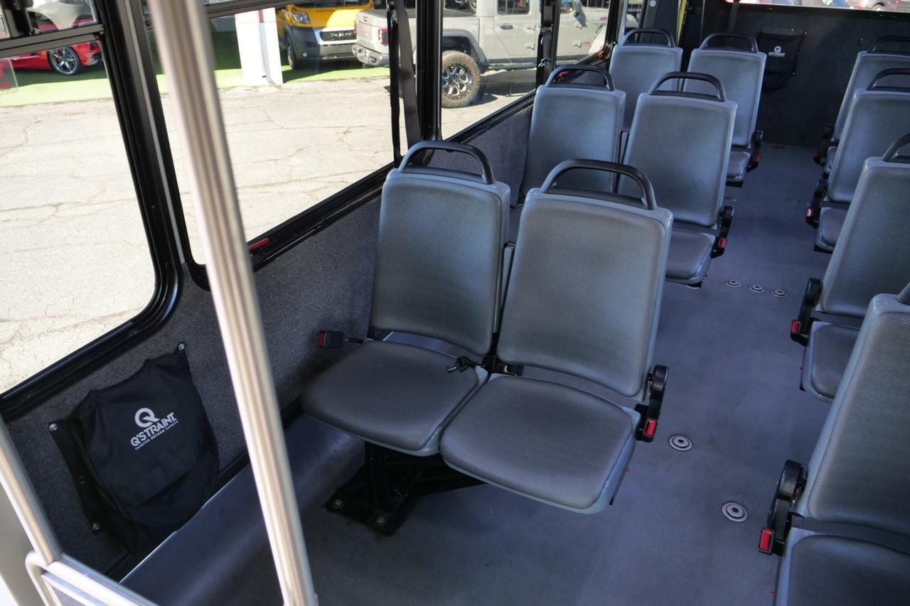 2019 Ford Super Duty F-550 XL / DRW / Glaval Entourage Handicap Shuttle Bus Lincolnton NC