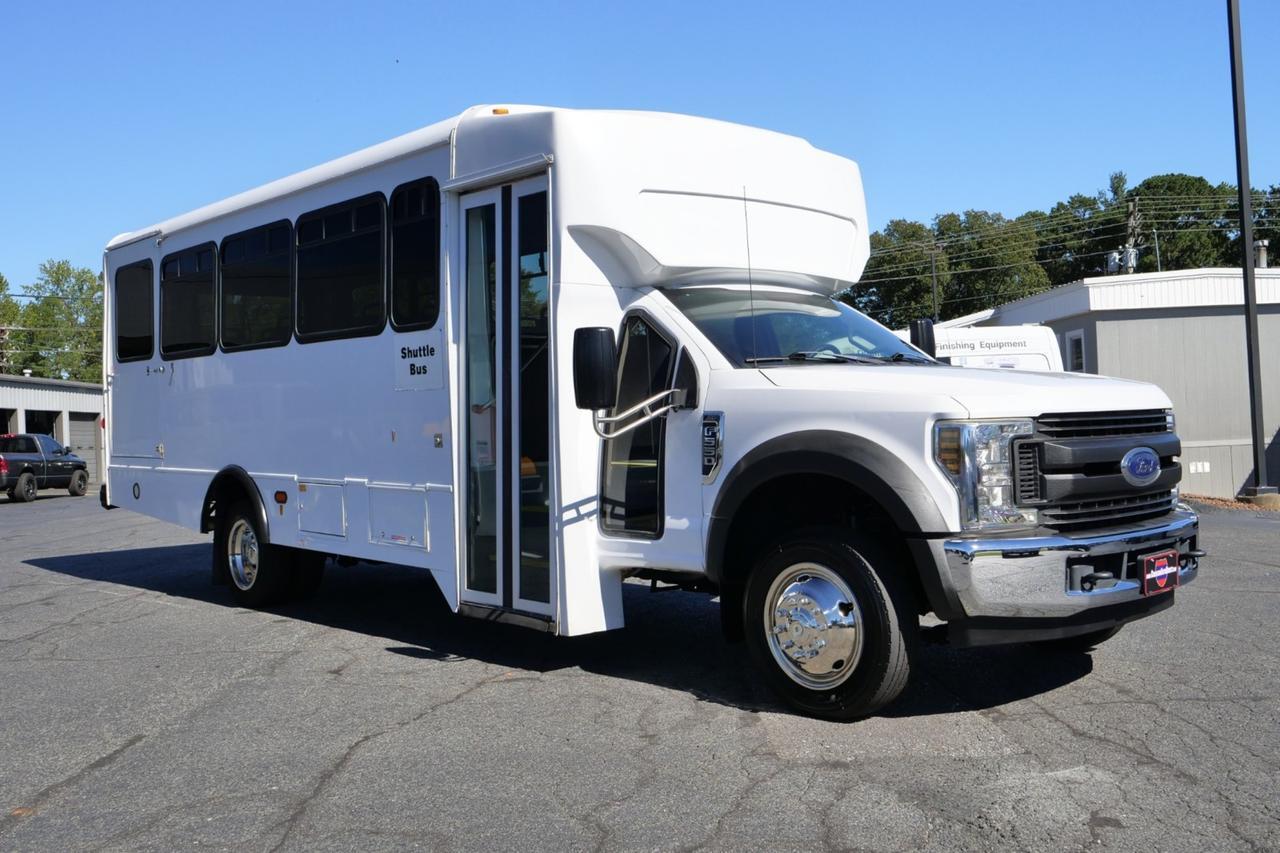 2019 Ford Super Duty F-550 XL / DRW / Glaval Entourage Handicap Shuttle Bus Lincolnton NC