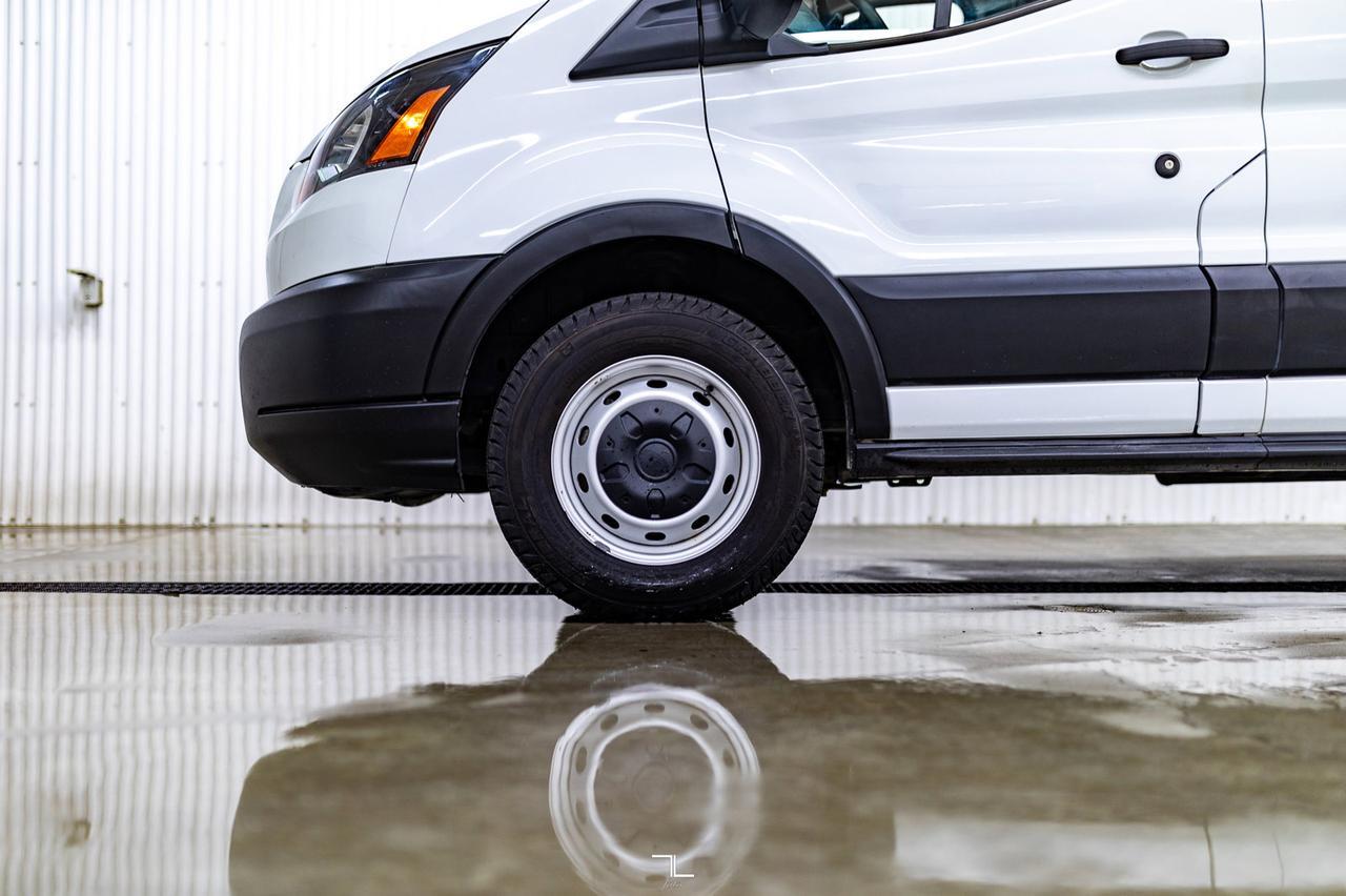 2019 Ford T-250 Medium Roof Cargo Van BCam Red Deer AB