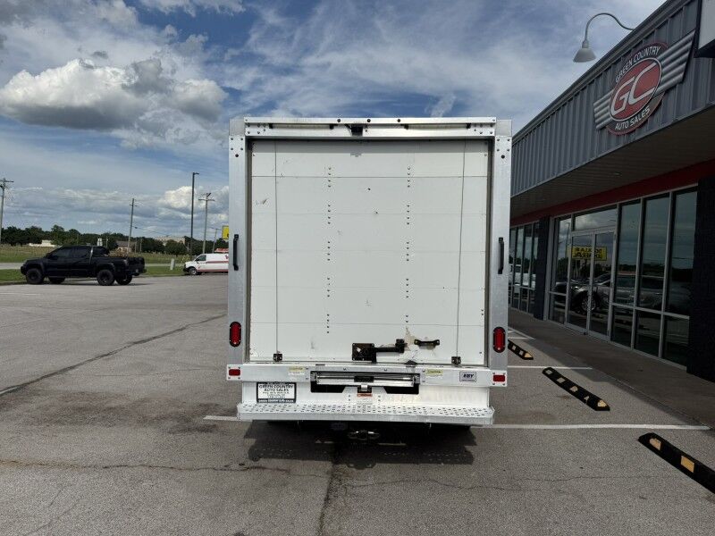 2019 Ford T-350 Collinsville OK