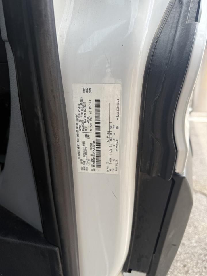 2019 Ford T-350 Collinsville OK
