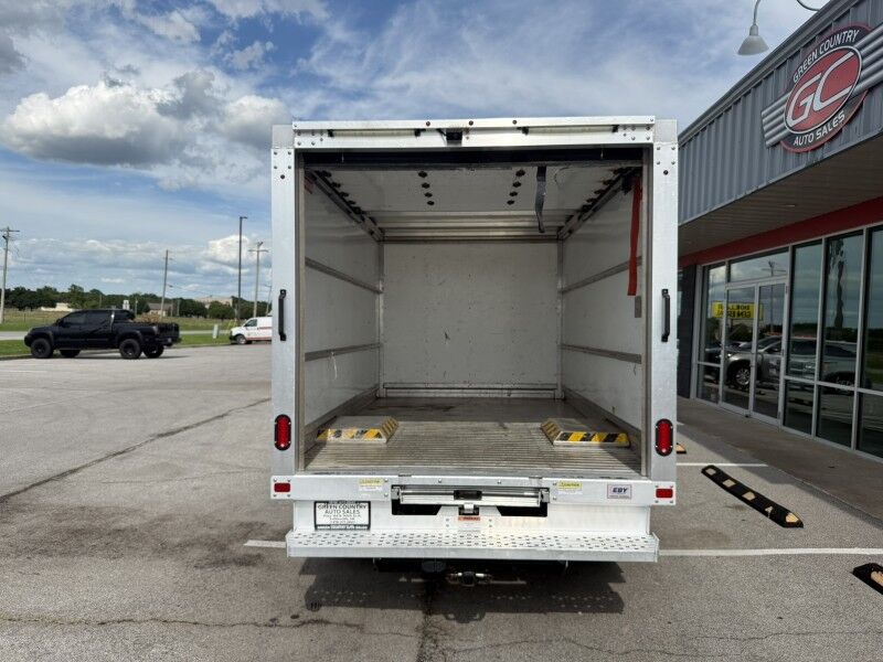 2019 Ford T-350 Collinsville OK
