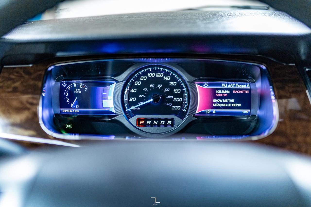 2019 Ford Taurus AWD Limited Leather Roof Nav BCam Red Deer AB