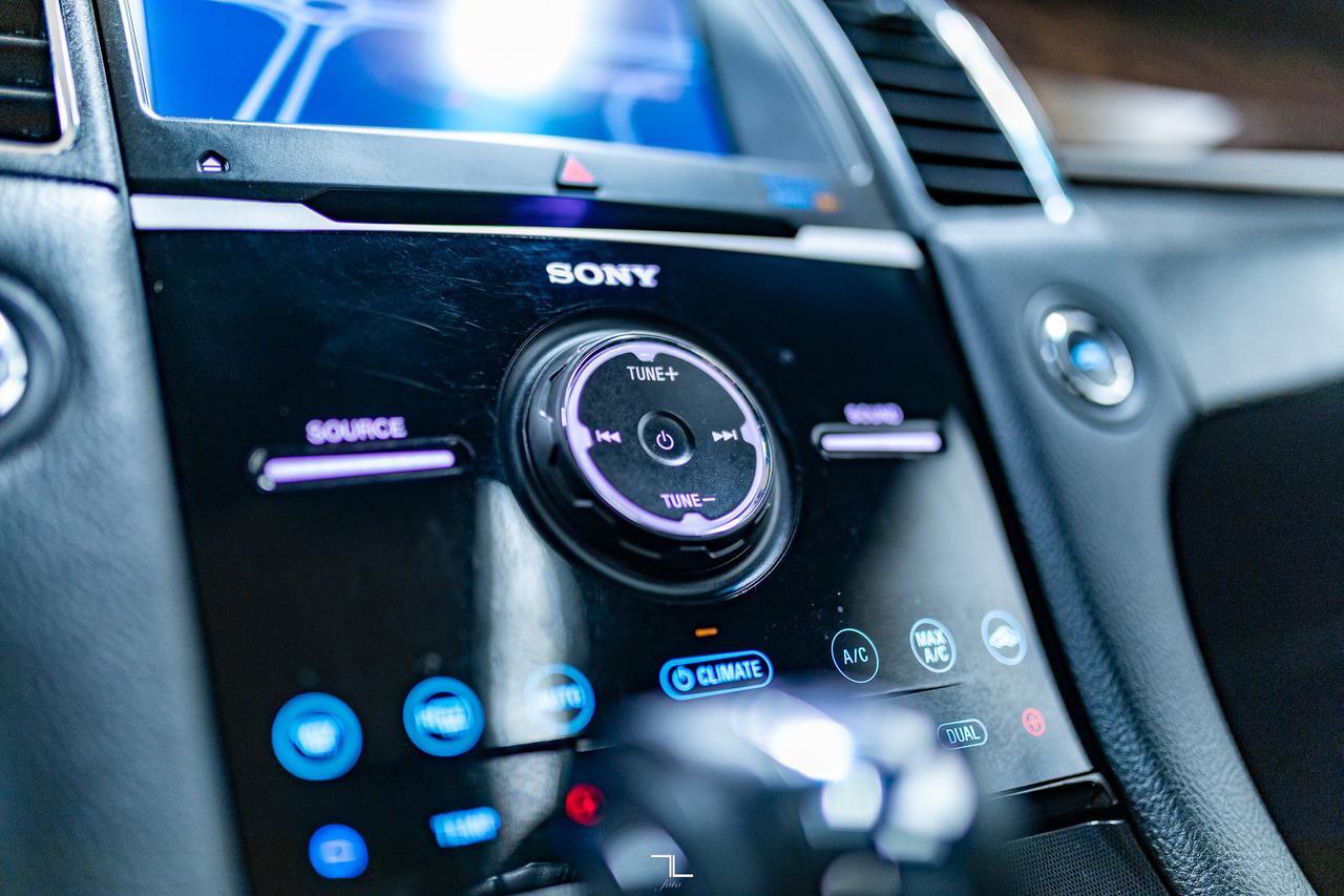 2019 Ford Taurus AWD Limited Leather Roof Nav BCam Red Deer AB