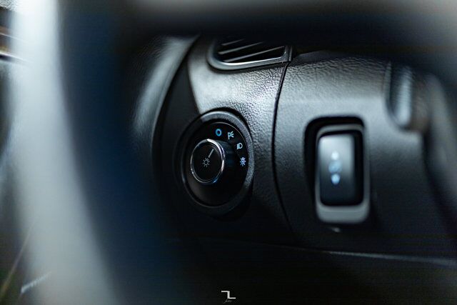 2019 Ford Taurus AWD Limited Leather Roof Nav Red Deer AB