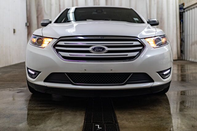 2019 Ford Taurus AWD Limited Leather Roof Nav Red Deer AB