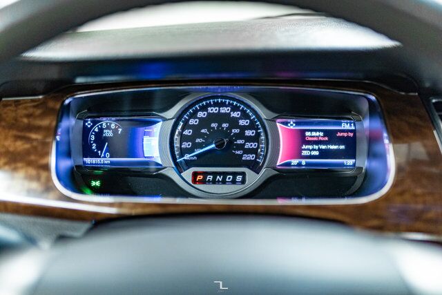 2019 Ford Taurus AWD Limited Leather Roof Nav Red Deer AB