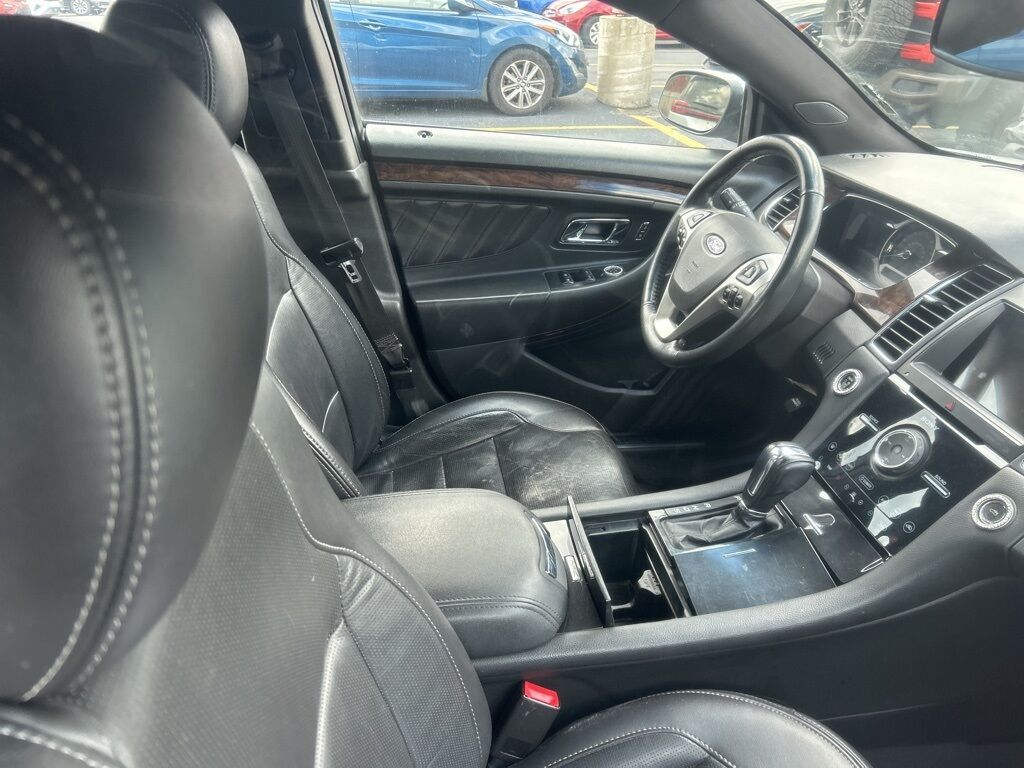 2019 Ford Taurus Limited Akron OH