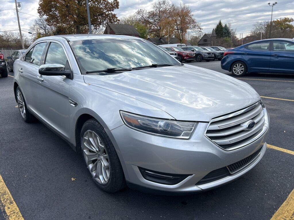 2019 Ford Taurus Limited Akron OH