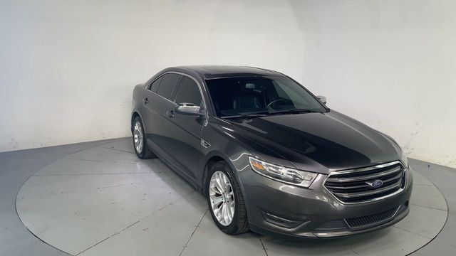 2019 Ford Taurus Limited