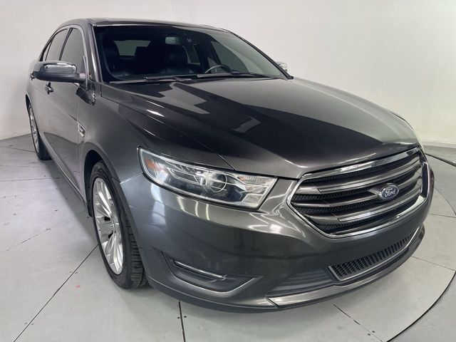 2019 Ford Taurus Limited